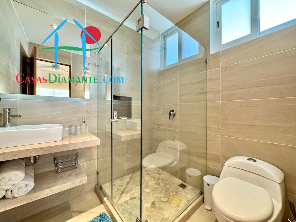 Vidamar Residencial Condesa A PH 2 - Recámara tres 5